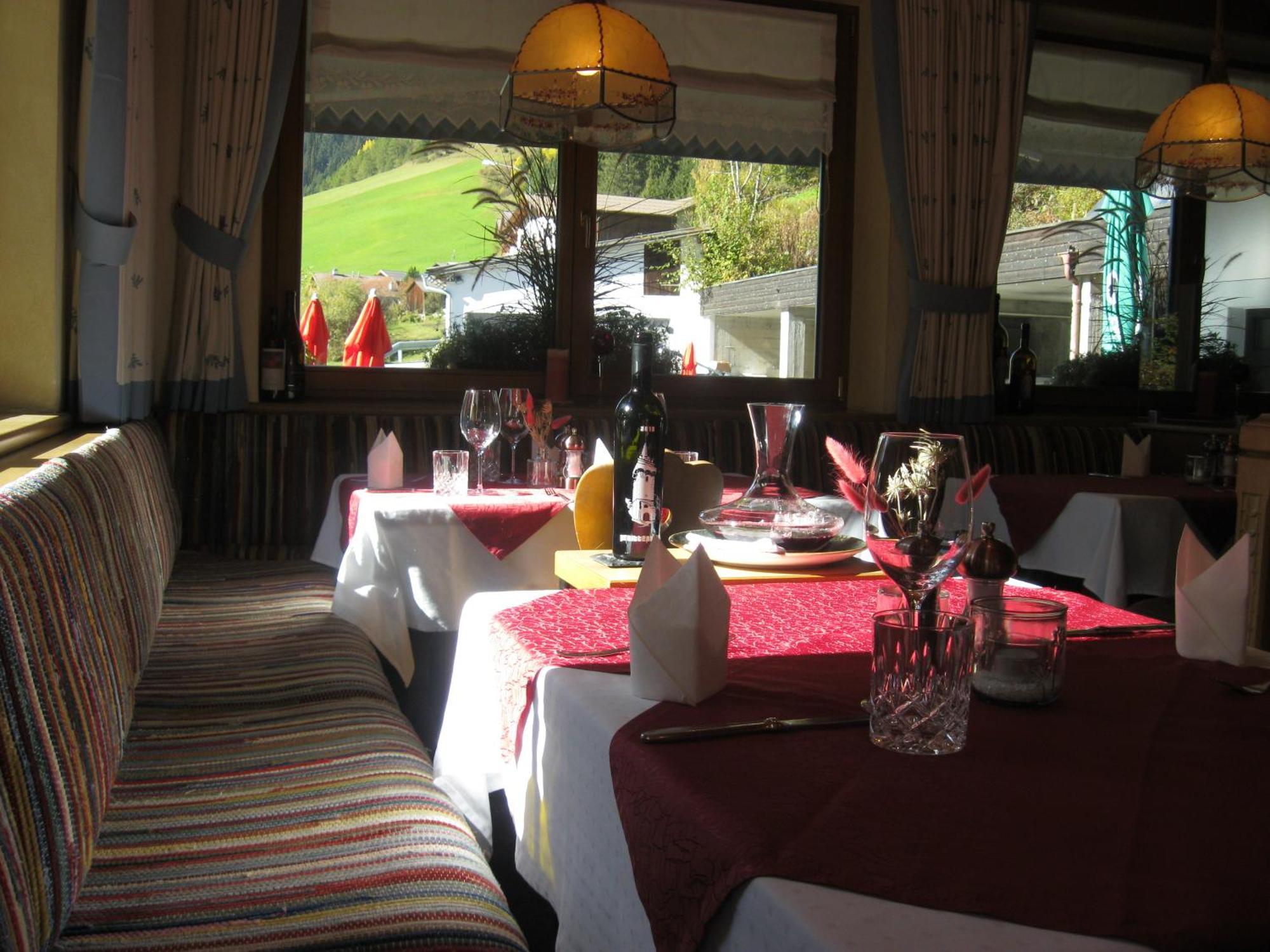 Gasthof Talblick Ischgl Exteriör bild